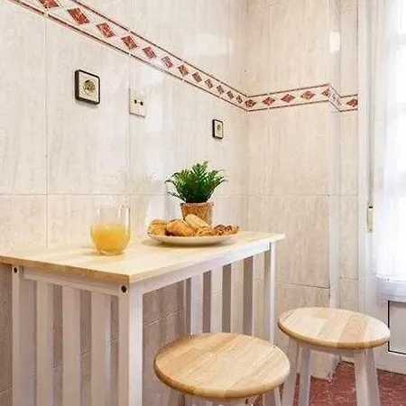 Apartament La Plaza *
