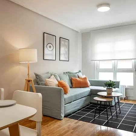 La Plaza By Silastur * Gijón