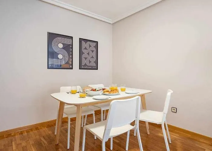 Lejlighed La Plaza By Silastur *